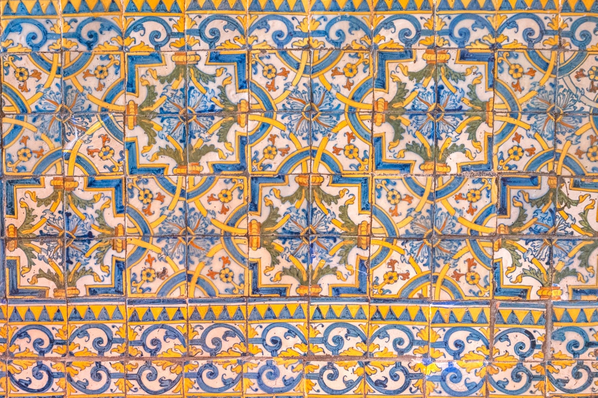 Mosaïque sur un mur de la Nossa Senhora da Piedad à Loulé
